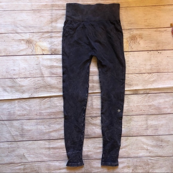 Avocado Leggings 🎉 - Picture 10 of 14